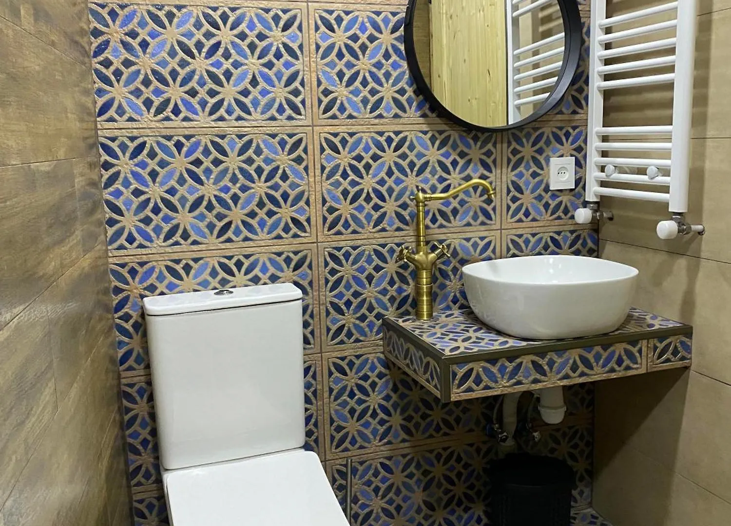 Cozy Zandukeli N15 - City Centre Tbilisi Georgia