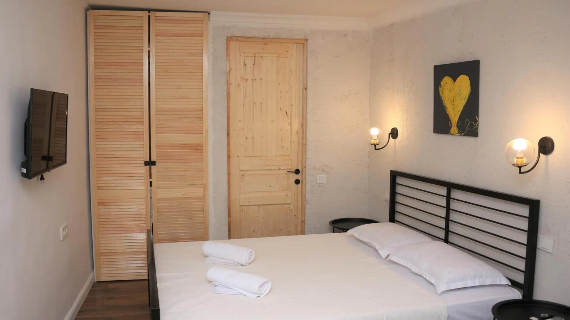Cozy Zandukeli N15 - City Centre location